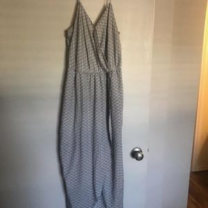Banana republic, maxi strap dress, black and white